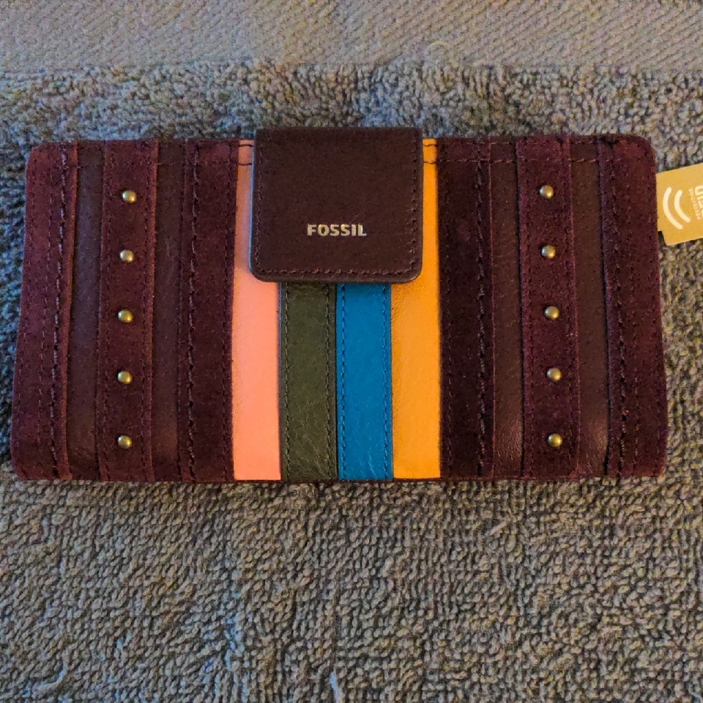 Fossil Rich Burgendy Leather Wallet